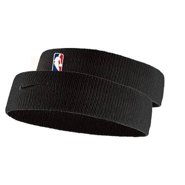 NIKE(ナイキ)の新品　NIKE ヘアバンド　ヘッドバンド　ナイキ　NBA バスケ　2本セット スポーツ/アウトドアのスポーツ/アウトドア その他(バスケットボール)の商品写真