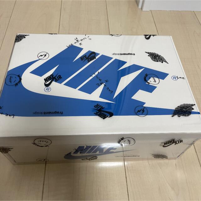 NIKE(ナイキ)のNIKE トラヴィススコット　フラグメント　27.5cm メンズの靴/シューズ(スニーカー)の商品写真