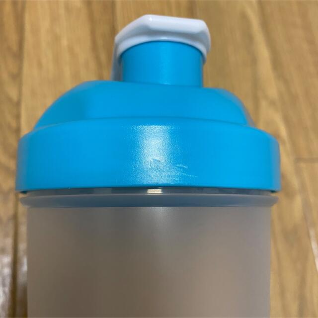 MYPROTEIN(マイプロテイン)の【新品未使用】【送料込み】マイプロテイン シェイカー 600ml スポーツ/アウトドアのトレーニング/エクササイズ(トレーニング用品)の商品写真