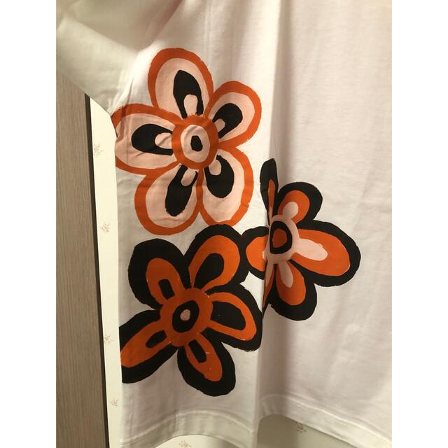 Marni(マルニ)のマルニ　ユニクロ　Tシャツ　M size レディースのトップス(Tシャツ(半袖/袖なし))の商品写真