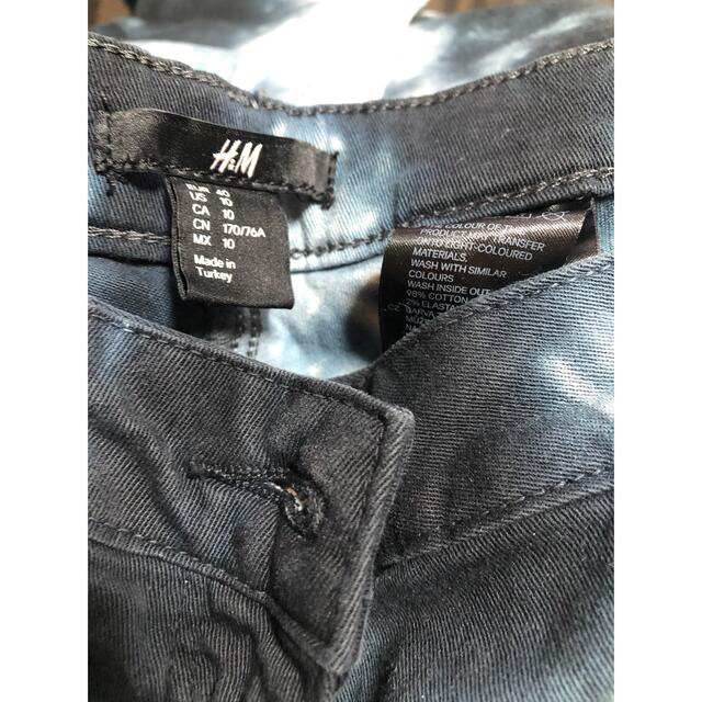 H&M(エイチアンドエム)の[未使用品] H&M  デニムパンツ　染め　レディース　EUR40 レディースのパンツ(デニム/ジーンズ)の商品写真