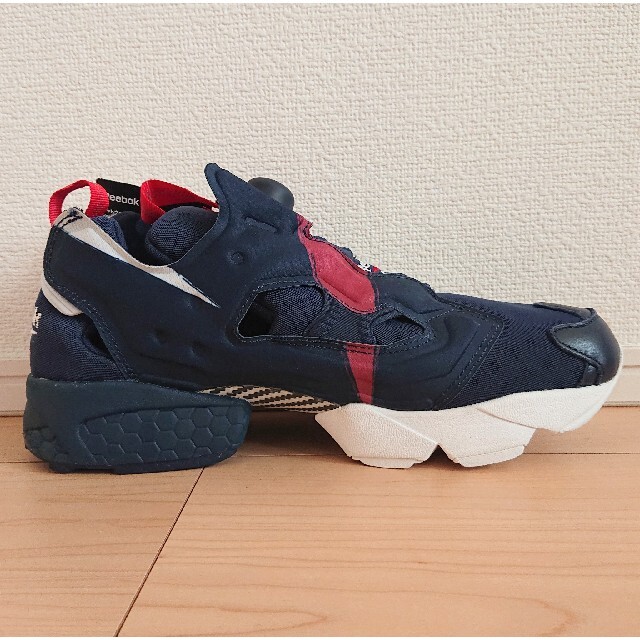 26 新品 Reebok  INSTA PUMP FURY OB  ネイビー