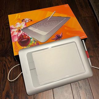 ワコム(Wacom)のWACOM BANBOO FAN 本体のみ(PC周辺機器)