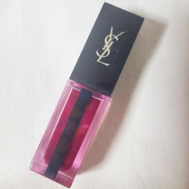 Yves Saint Laurent Beaute(イヴサンローランボーテ)のYSL ルージュ ピュールクチュール ヴェルニ ウォーターステイン 603 コスメ/美容のベースメイク/化粧品(口紅)の商品写真