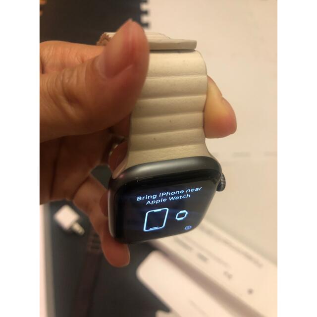 Apple Watch SERIES 4 スペースグレイ