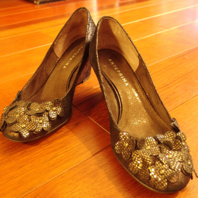 ANTEPRIMA(アンテプリマ)のアンテプリマ パンプス 22.5cm レディースの靴/シューズ(ハイヒール/パンプス)の商品写真