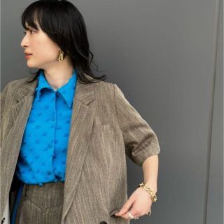 チリメン ジャガードポンポントップスの通販 by SUNNYSIDEUP◎|ラクマ