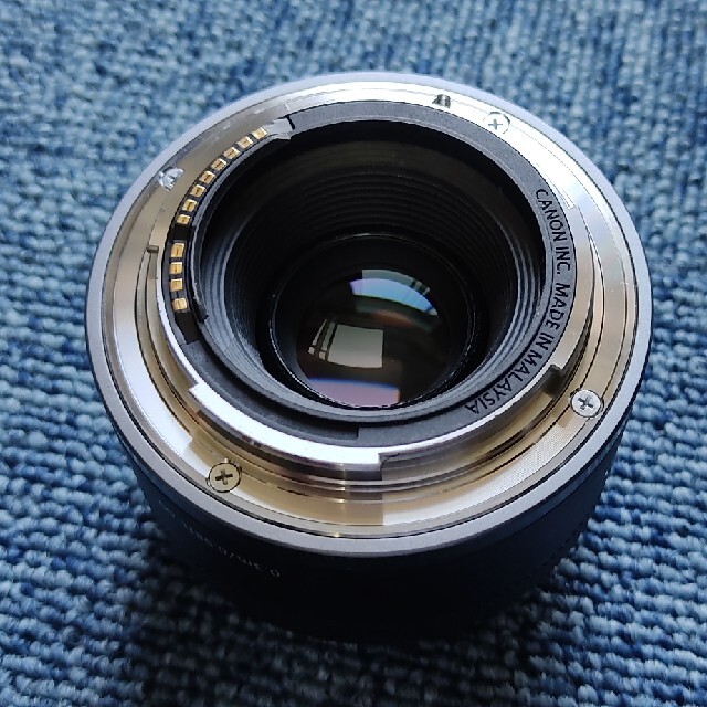 rf50mm F1.8 スマホ/家電/カメラのカメラ(レンズ(単焦点))の商品写真
