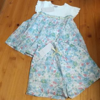 キッズ/ベビー/マタニティ新品 petit main 花柄タックチュニック&花柄タックパンツ110