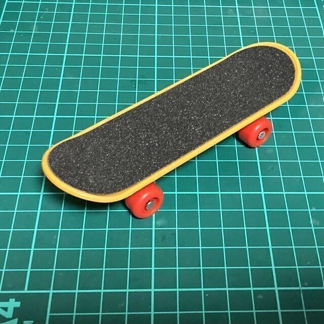 新品本物 ミニスケボー 小鳥 小型 インコ バードトイ おもちゃ ペット ミニスケボー 小鳥 小型 インコ バードトイ おもちゃ ペット