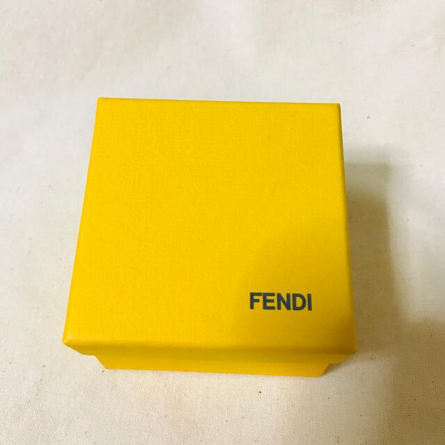 FENDI(フェンディ)のFENDI フェンディ　  USB レディースのファッション小物(キーホルダー)の商品写真