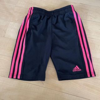 アディダス(adidas)のアディダスハーフパンツ(パンツ/スパッツ)