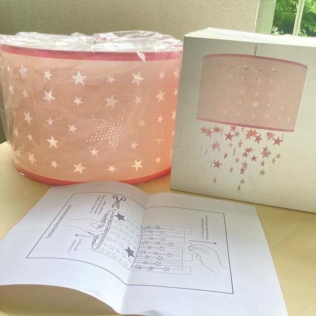 ローラアシュレイ スターズモビールシェード ピンク 新品 新登場