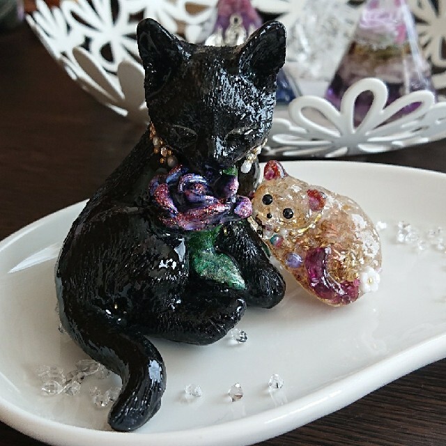 専用です。見つめる猫ちゃん(ФωФ)????オルゴナイト