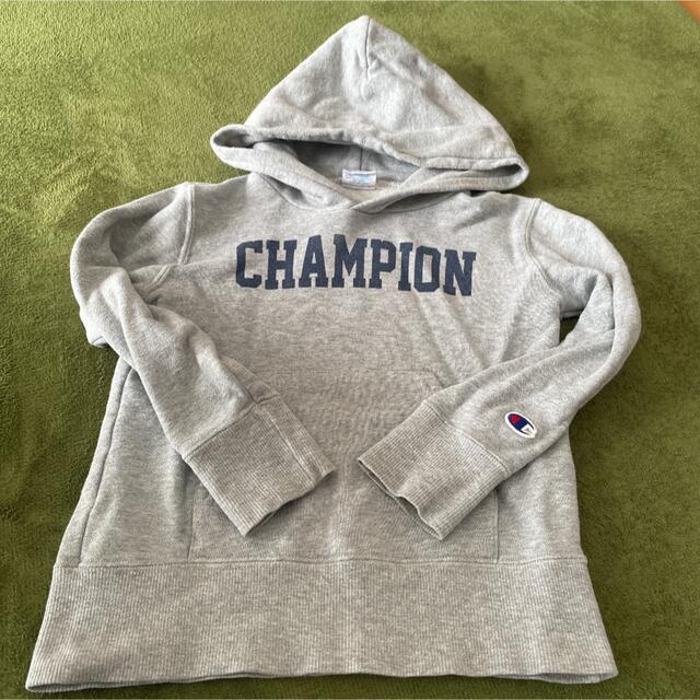 Champion(チャンピオン)のチャンピオン パーカー 120 キッズ/ベビー/マタニティのキッズ服男の子用(90cm~)(Tシャツ/カットソー)の商品写真