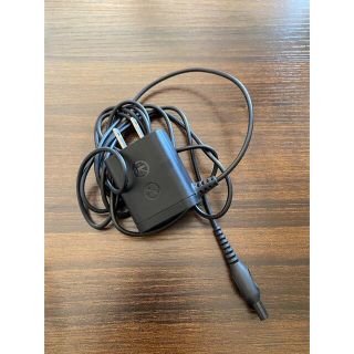 フィリップス(PHILIPS)のフィリップの充電ケーブル(バッテリー/充電器)