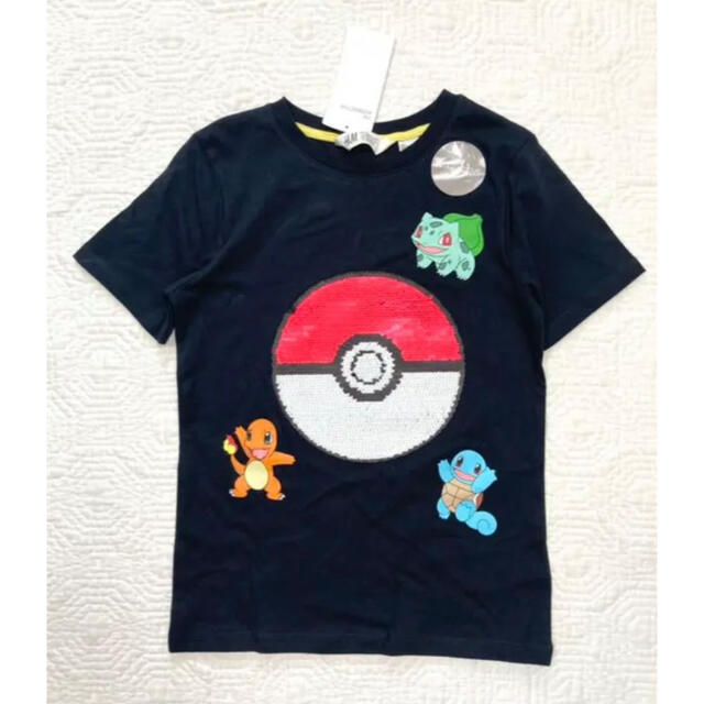 H&M(エイチアンドエム)の新品h&mポケモンスパンコール半袖Tシャツ120〜130cm キッズ/ベビー/マタニティのキッズ服男の子用(90cm~)(Tシャツ/カットソー)の商品写真