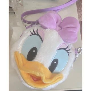 ディズニー(Disney)の【Disney】デイジー パスケース ポーチ(パスケース/IDカードホルダー)