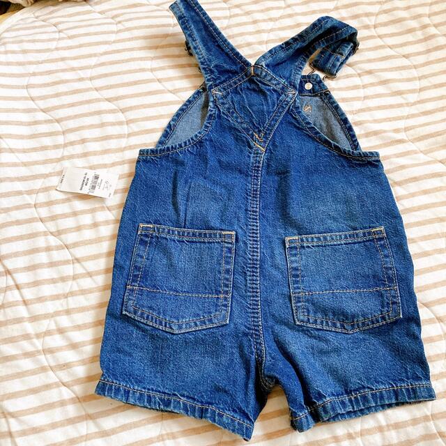 GAP Kids(ギャップキッズ)のGAP デニムサロペット タグ付き新品  キッズ/ベビー/マタニティのベビー服(~85cm)(パンツ)の商品写真