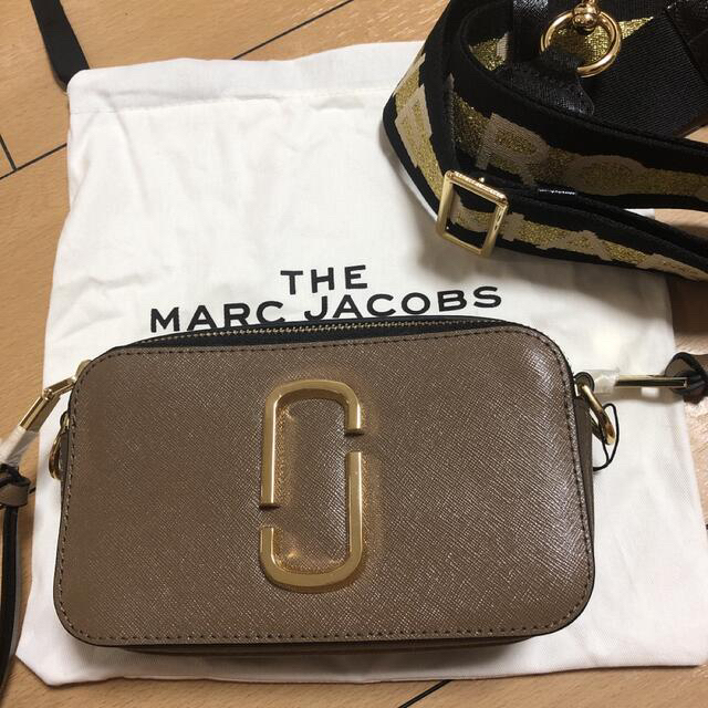 MARC JACOBS(マークジェイコブス)のマークジェイコブス　スナップショット レディースのバッグ(ショルダーバッグ)の商品写真