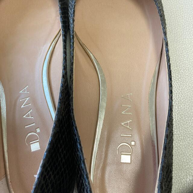 DIANA(ダイアナ)のDIANA  ローヒールパンプス レディースの靴/シューズ(ハイヒール/パンプス)の商品写真