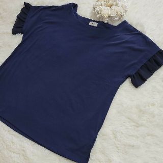 maca フリルTシャツ Lサイズ 紺色(Tシャツ/カットソー(半袖/袖なし))