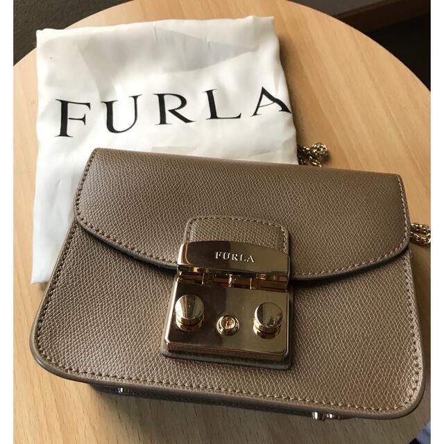 ＊FURLA メトロポリスミニショルダーバッグ＊フルラ