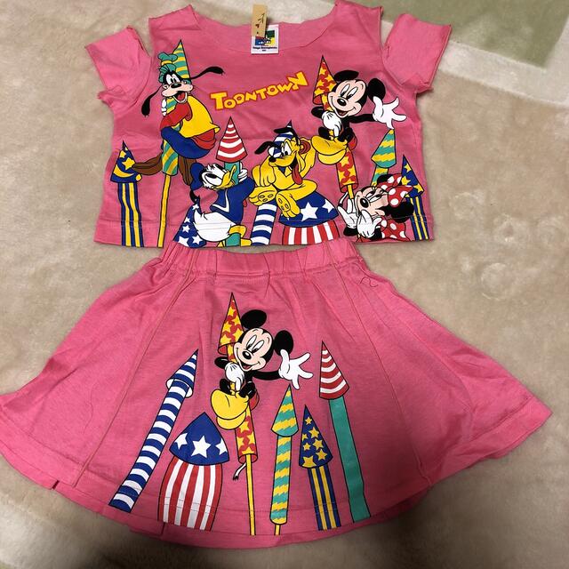 Disney(ディズニー)のディズニーランド商品　セットアップ　ラスト！！ キッズ/ベビー/マタニティのキッズ服女の子用(90cm~)(Tシャツ/カットソー)の商品写真