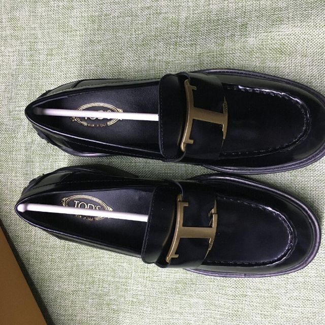 シューズ TOD'S ローファー ロゴ入りメタルチェーン 23の通販 by シューズ TOD'S ローファー ロゴ入りメタルチェーン 23の通販 by