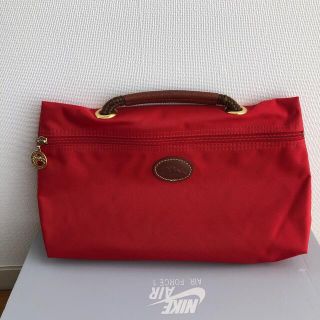 ロンシャン(LONGCHAMP)のロンシャンポーチ(ポーチ)