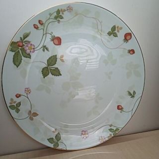 ウェッジウッド(WEDGWOOD)のワイルドストロベリーパステルプレート(食器)