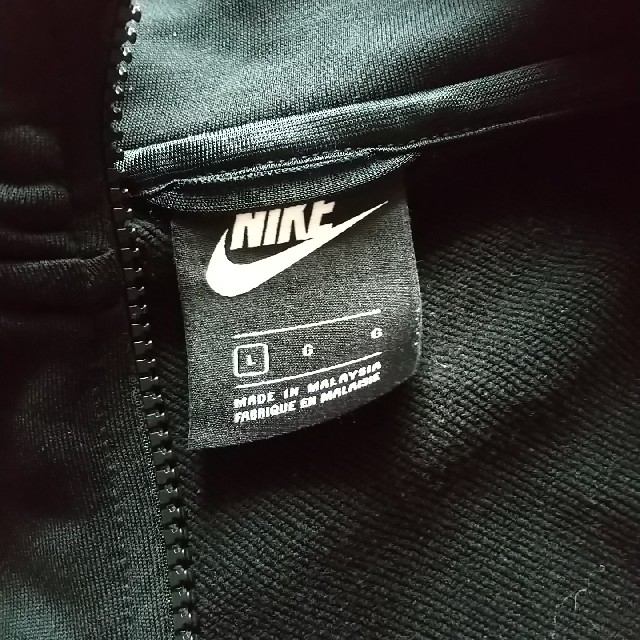 NIKE(ナイキ)の【専用品】NIKE ナイキ 上下 ジャージ 黒 ブラック 150―160cm キッズ/ベビー/マタニティのキッズ服男の子用(90cm~)(その他)の商品写真