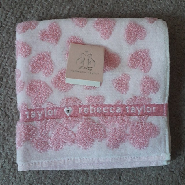 Rebecca Taylor(レベッカテイラー)の【未使用】レベッカテイラー　タオルハンカチ レディースのファッション小物(ハンカチ)の商品写真