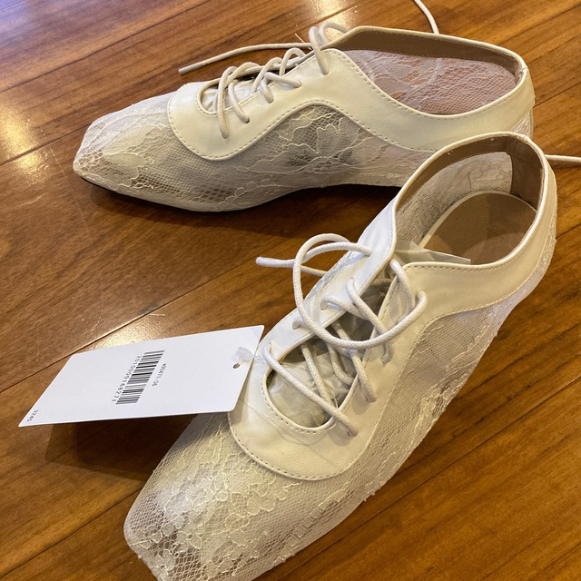 cawaii(カワイイ)のCAWAII✧︎旬！軽やかな透け感レースアップ シューズ 23.0〜23.5 M レディースの靴/シューズ(サンダル)の商品写真