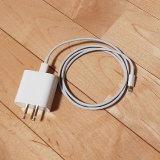 iPhone タイプC ライトニングケーブル1m 20W 急速充電器セット(バッテリー/充電器)