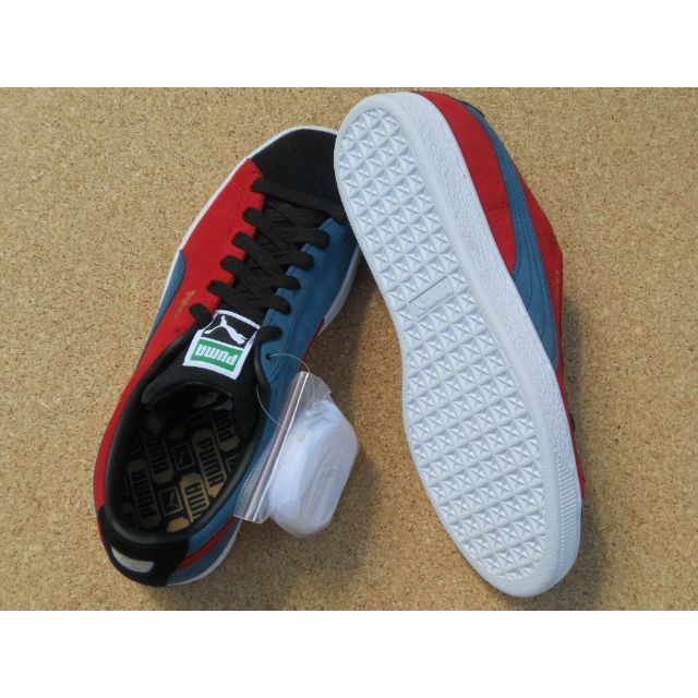 PUMA(プーマ)のプーマ SUEDE CLASSIC XXI 27,5cm Blk/Blu/Red メンズの靴/シューズ(スニーカー)の商品写真