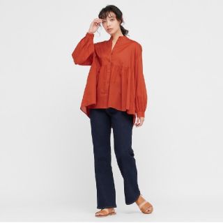 ユニクロ(UNIQLO)のユニクロ コットンギャザーブラウス オレンジ(シャツ/ブラウス(長袖/七分))