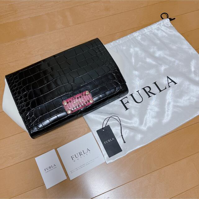 美品♡レア品　FURLA クラッチバッグ