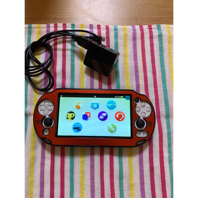 PlayStationVita「PlayStation®Vita（PCH-2000シリーズWi-Fiモデル