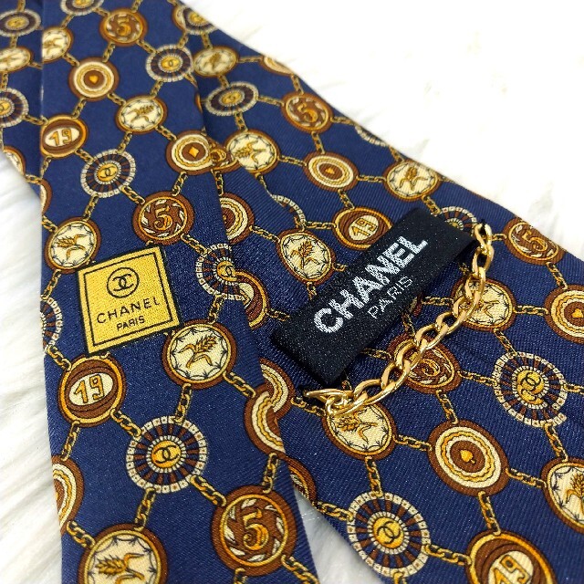 CHANEL(シャネル)の【しゅうと様専用】CHANEL シルク ネクタイ メンズのファッション小物(ネクタイ)の商品写真