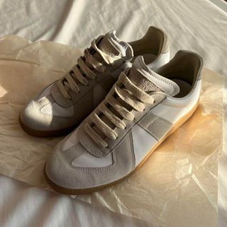 Maison Margiela37 23.5cmマルジェラジャーマントレーナー 靴