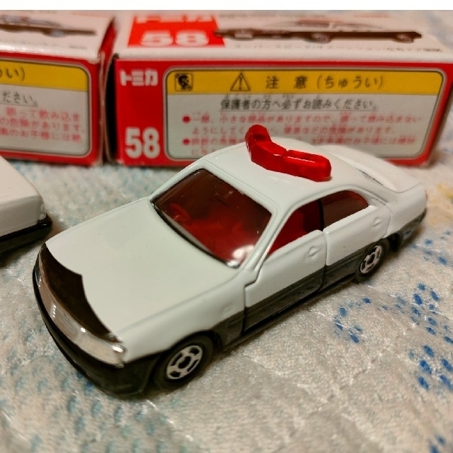 トミカ58 ニッサンセドリックパトロールカー2台セット 赤箱 日本製