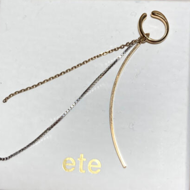 ete(エテ)のエテ　バイカラーチェーンイヤリング レディースのアクセサリー(イヤリング)の商品写真