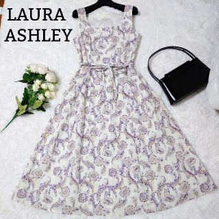 ローラアシュレイ(LAURA ASHLEY)の美品✨ローラアシュレイ ノースリーブワンピース ペイズリー柄 アイボリー M(ロングワンピース/マキシワンピース)