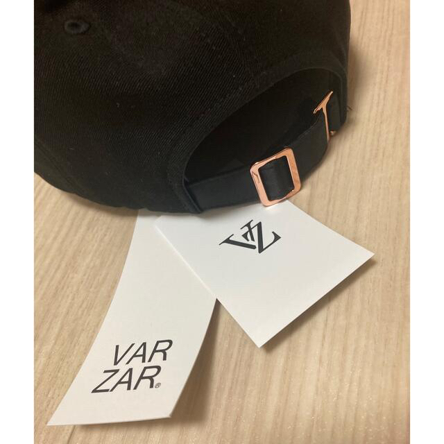 【新品未使用】 VARZAR キャップ レディースの帽子(キャップ)の商品写真