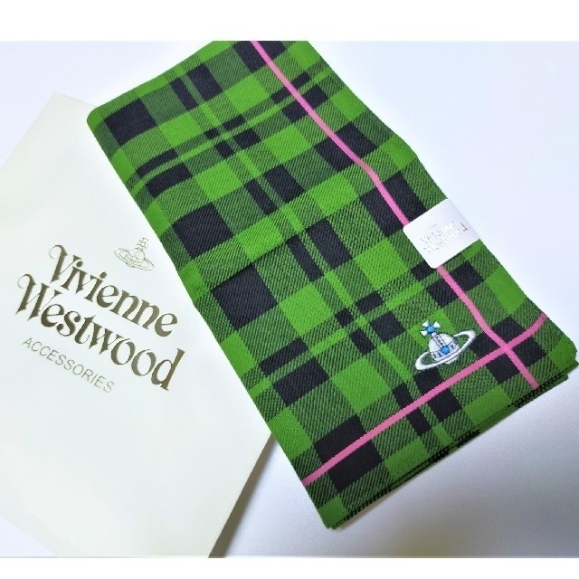 Vivienne Westwood(ヴィヴィアンウエストウッド)のヴィヴィアンウエストウッドVivienne Westwood　ハンカチ メンズのファッション小物(ハンカチ/ポケットチーフ)の商品写真