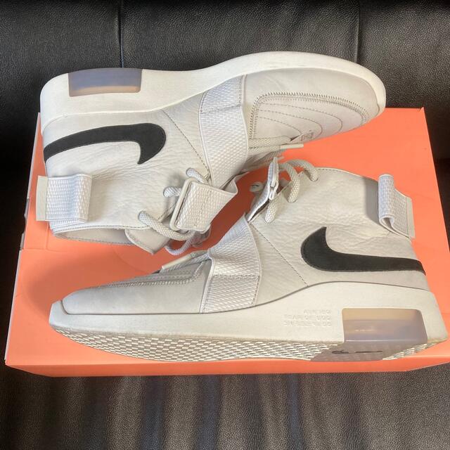 NIKE(ナイキ)のFear Of God × Nike Air Raid "Light Bone" メンズの靴/シューズ(スニーカー)の商品写真