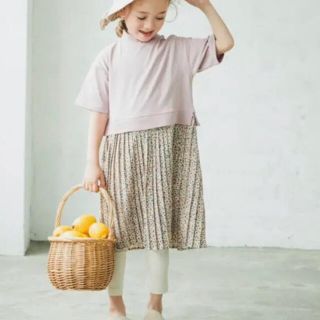 プティマイン(petit main)の新品　ワンピース　90 ペアマノン　プリーツ　フラワー　ZARA 　ピンク(ワンピース)