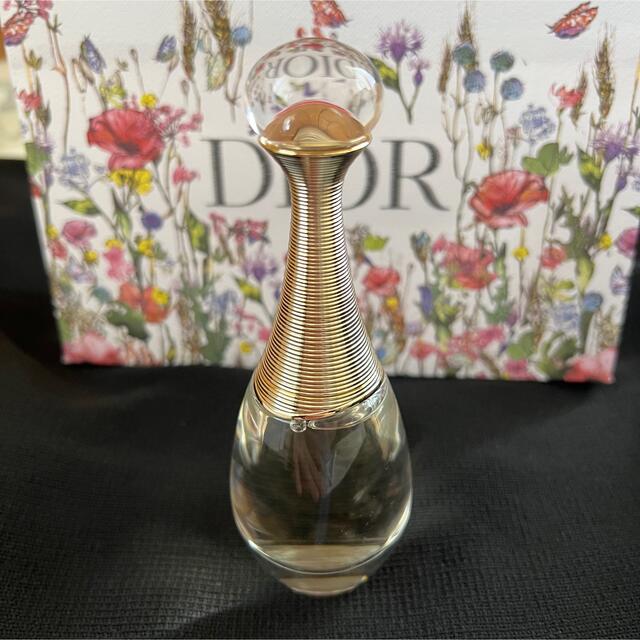 Dior(ディオール)のルナ様専用　dior ジャドール　オードゥ パルファン30ml コスメ/美容の香水(香水(女性用))の商品写真