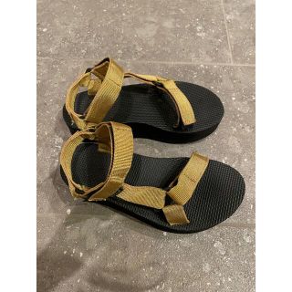 テバ(Teva)のTEVA プラットフォーム　厚底　サンダル  ゴールド　US6 (サンダル)